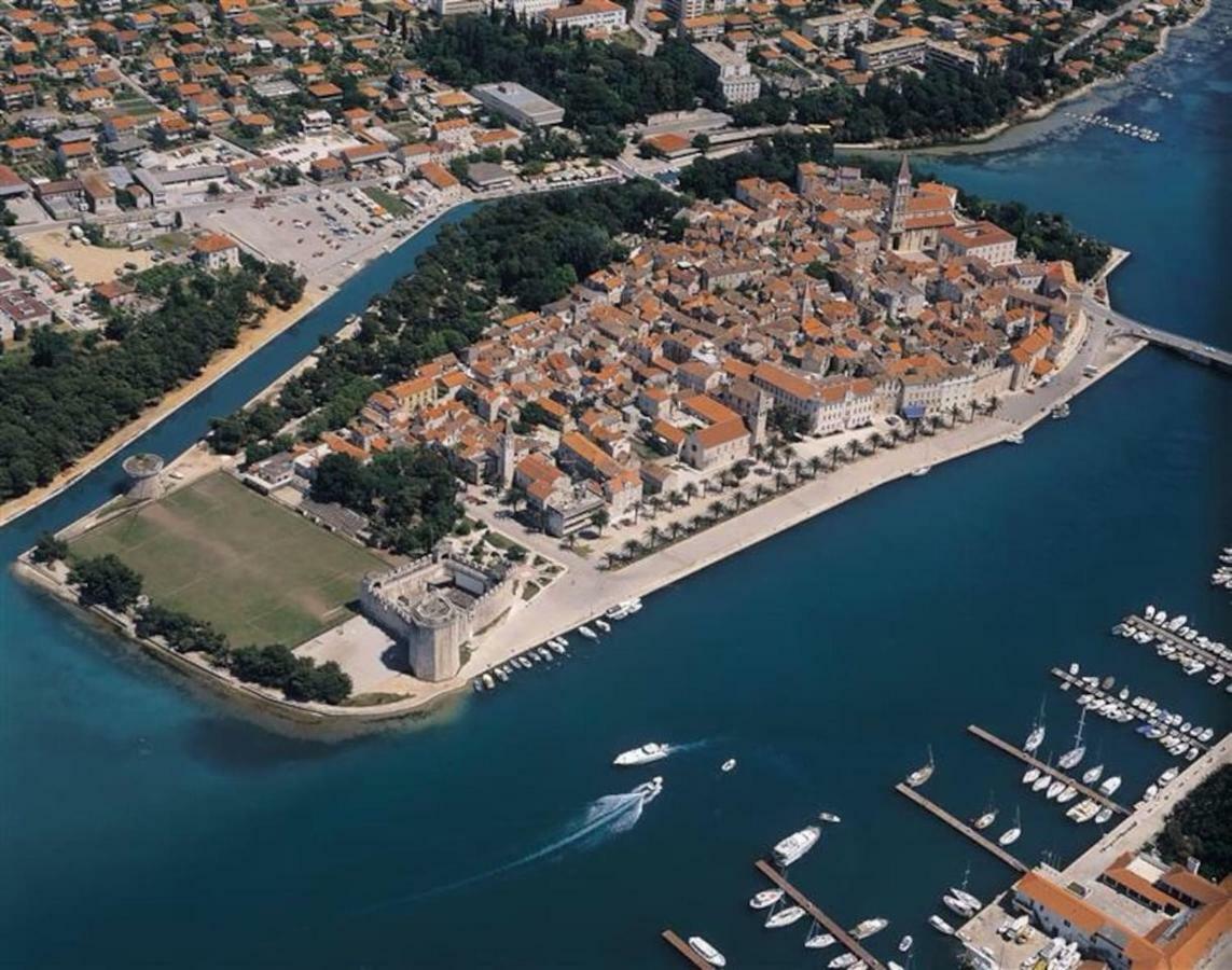 Apartman Lucija Trogir Exterior foto